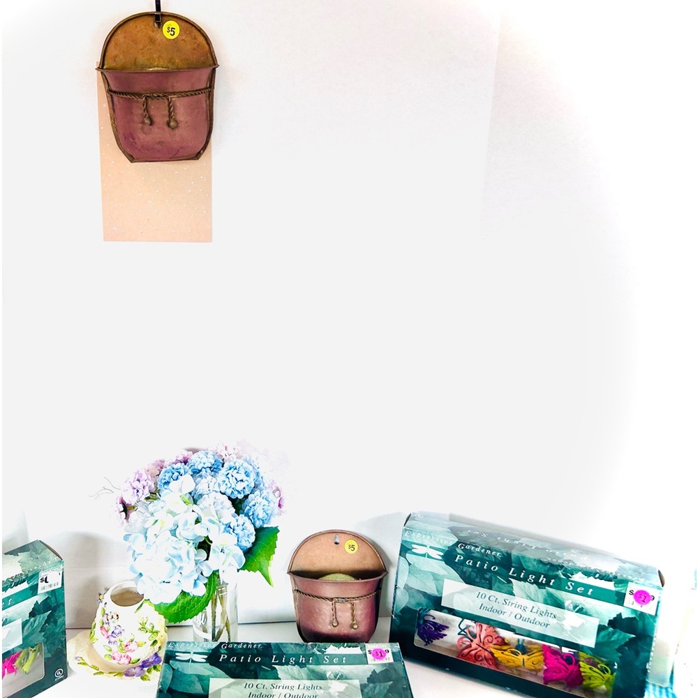 Vintage Easter Decor